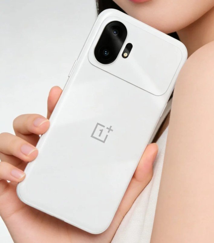 الكشف عن تصميم هاتف ون بلس الرائد المدمج الجديد قبل الإعلان الرسمي #MWC2026