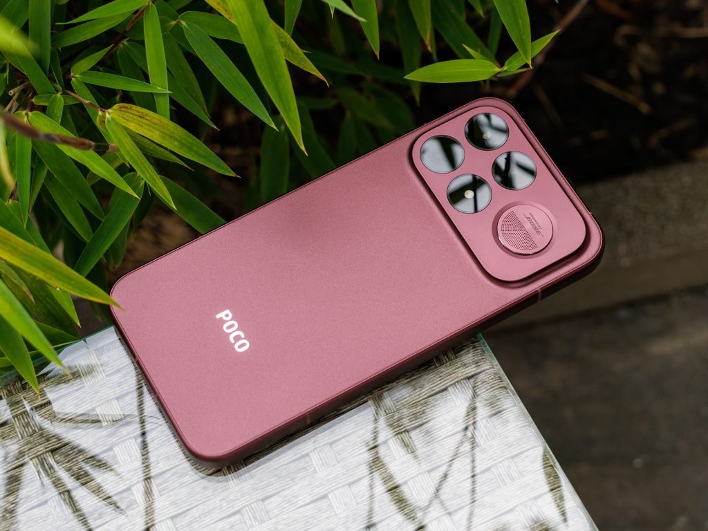 Poco F9 Ultra أقوى وأغلى.. لكن هل يستحق الترقية فعلًا؟